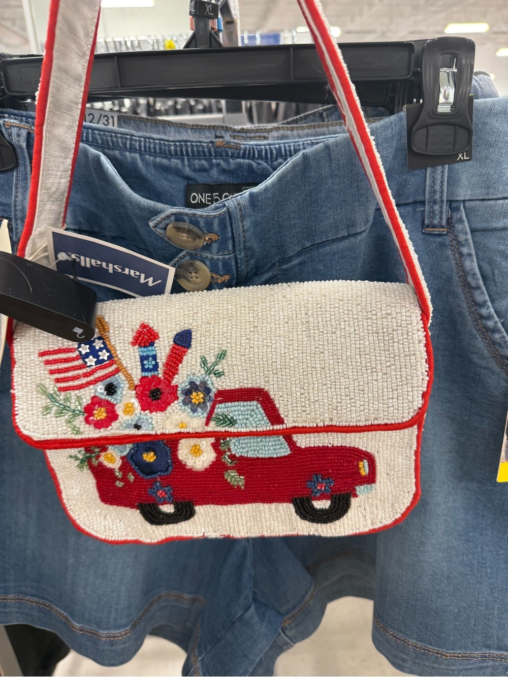 Patriotic Red Beaded Shoulder Bag with Floral Truck Motif